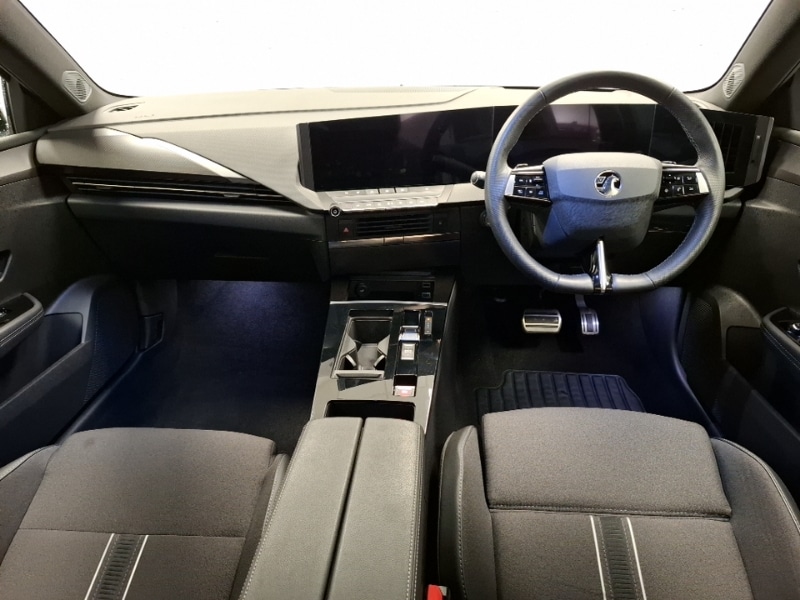 Used Vauxhall Astra 2024 for sale - 76860588: Photo 2