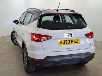 Used SEAT Arona 2023 for sale - 79303105: Photo