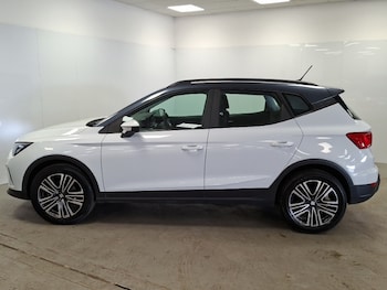 Used SEAT Arona 2023 for sale - 79303105: Photo