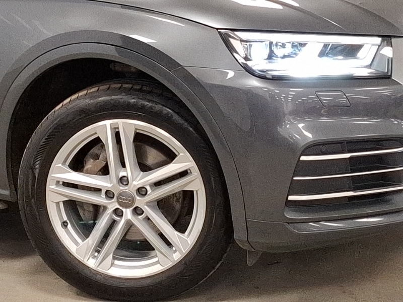 Used Audi Q5 2019 for sale - 76897770: Photo 9