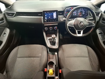 Used Renault Clio 2020 for sale - 79336480: Photo