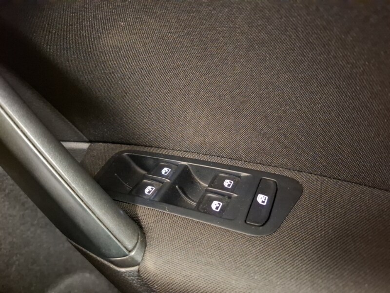 Used Volkswagen Golf 2019 for sale - 77652093: Photo 12