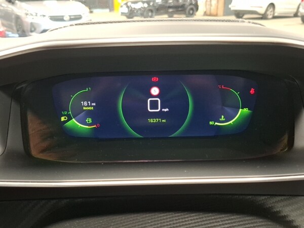 Used Peugeot 2008 2022 for sale - 76160364: Photo 19