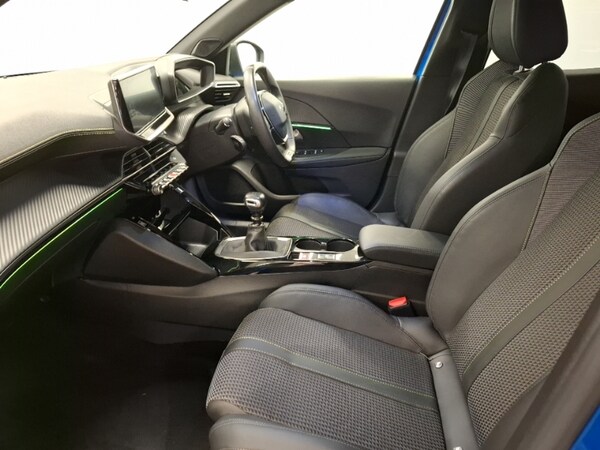 Used Peugeot 2008 2022 for sale - 76160364: Photo 5