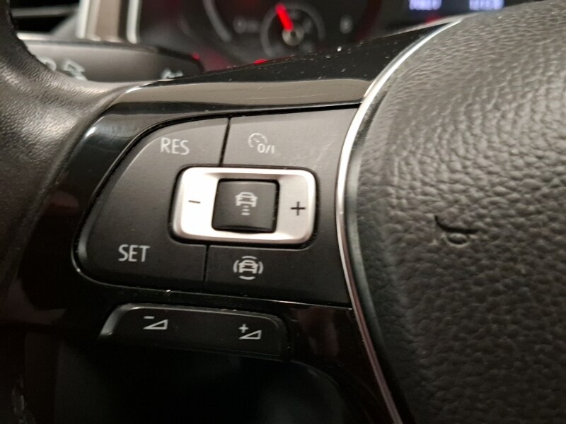 Used Volkswagen T-Roc 2019 for sale - 77085779: Photo 16