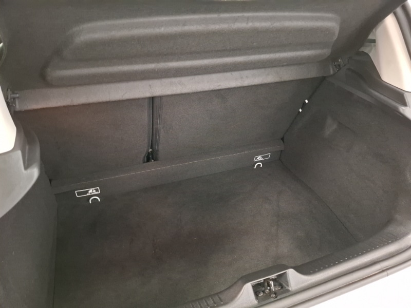 Used Renault Clio 2018 for sale - 76478506: Photo 8