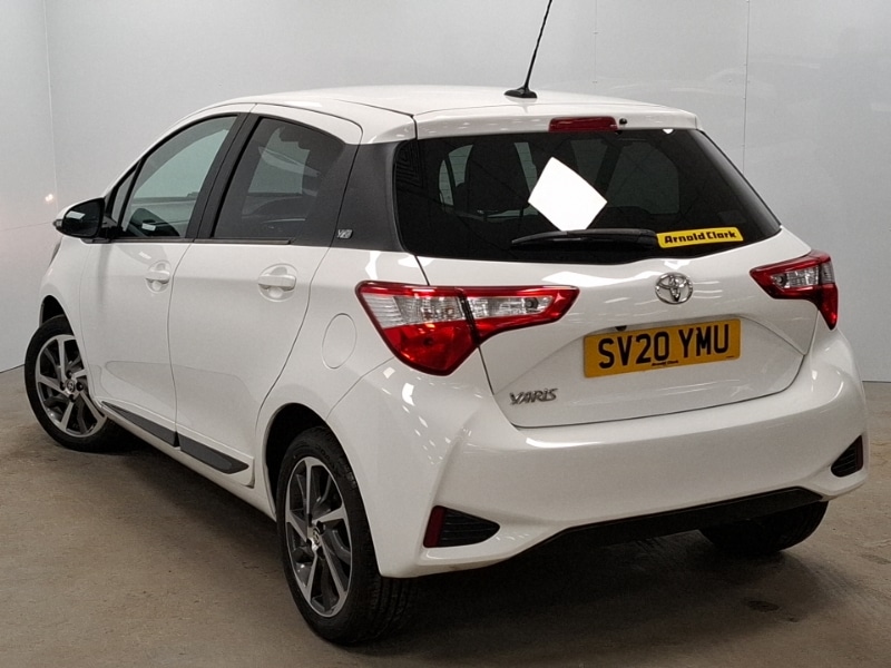 Used Toyota Yaris 2020 for sale - 77183879: Photo 3