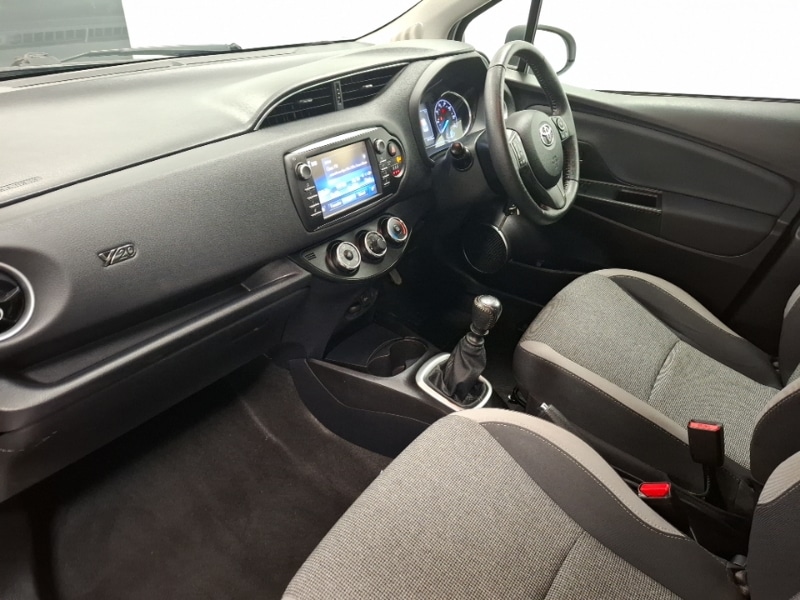 Used Toyota Yaris 2020 for sale - 77183879: Photo 5