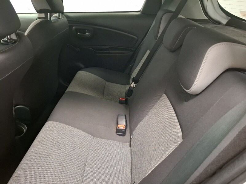 Used Toyota Yaris 2020 for sale - 77183879: Photo 6