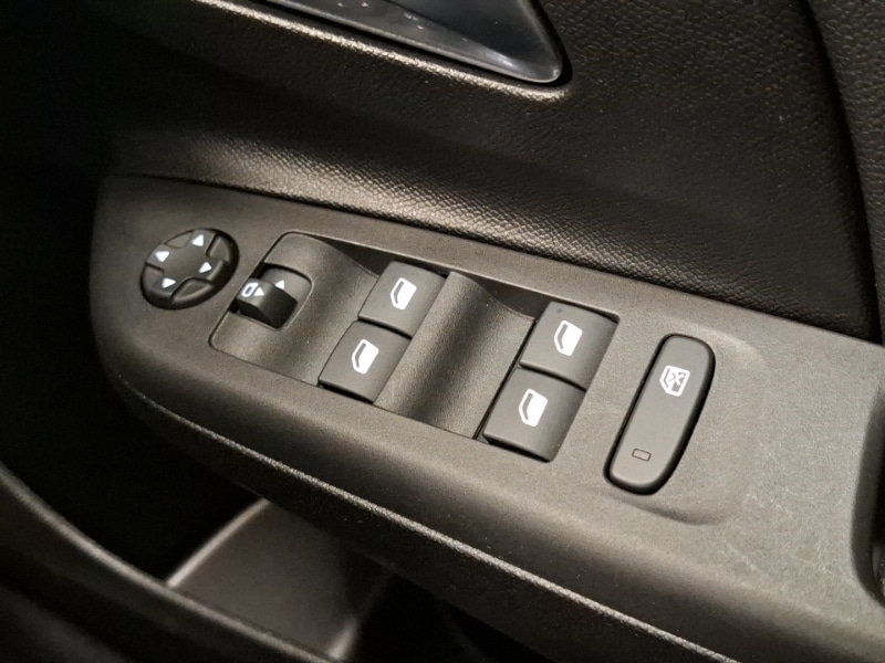 Used Vauxhall Corsa 2024 for sale - 76842757: Photo 19