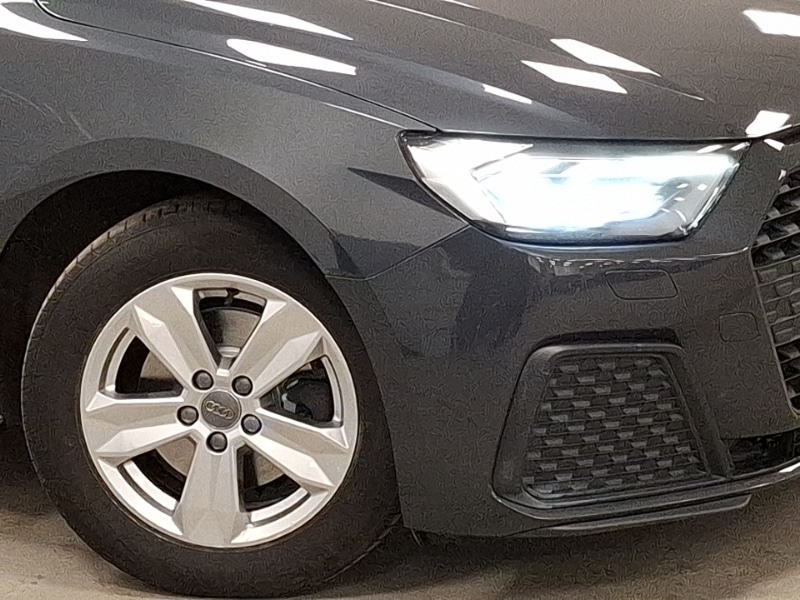 Used Audi A1 2019 for sale - 77360988: Photo 9
