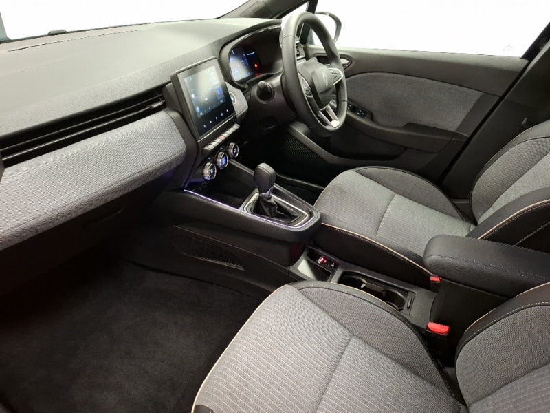 Used Renault Clio 2025 for sale - 77454259: Photo 5