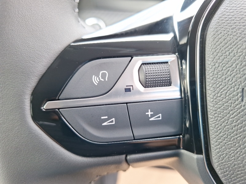 Used Peugeot 208 2025 for sale - 76465254: Photo 12