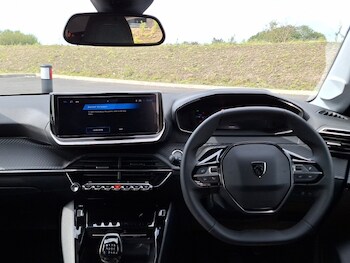 Used Peugeot 208 2025 for sale - 76465254: Photo