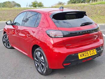 Used Peugeot 208 2025 for sale - 76465254: Photo