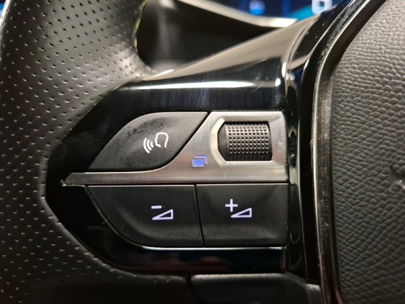 Used Peugeot 2008 2022 for sale - 76465260: Photo 14