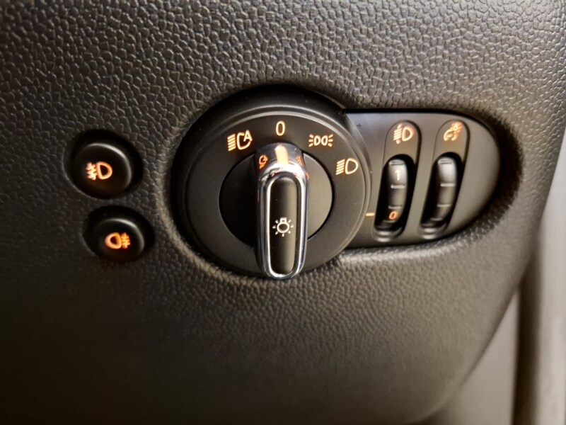 Used MINI Convertible 2018 for sale - 77874476: Photo 10