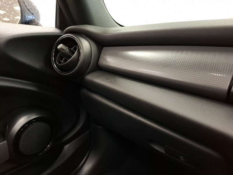 Used MINI Convertible 2018 for sale - 77874476: Photo 11