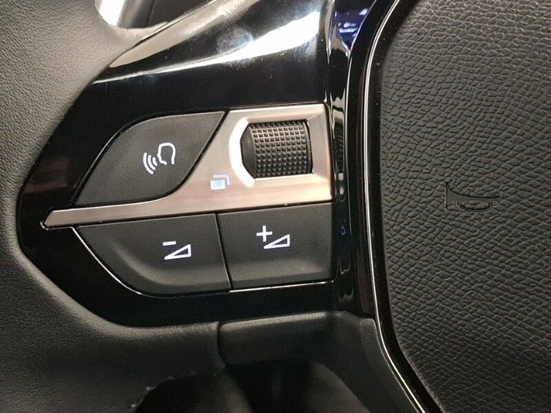 Used Peugeot 2008 2024 for sale - 76763853: Photo 17