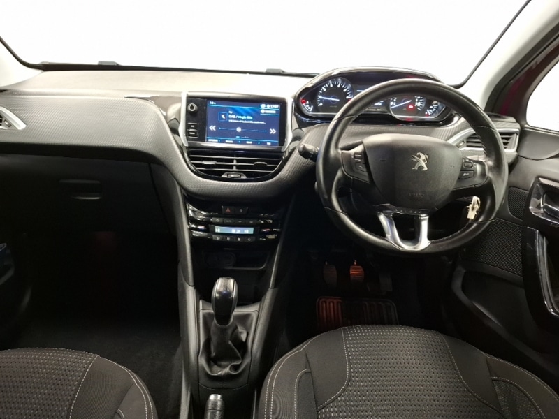 Used Peugeot 208 2019 for sale - 76726306: Photo 2