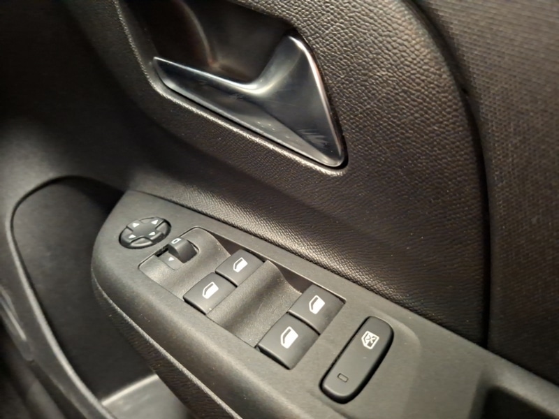 Used Vauxhall Corsa 2023 for sale - 78147551: Photo 12
