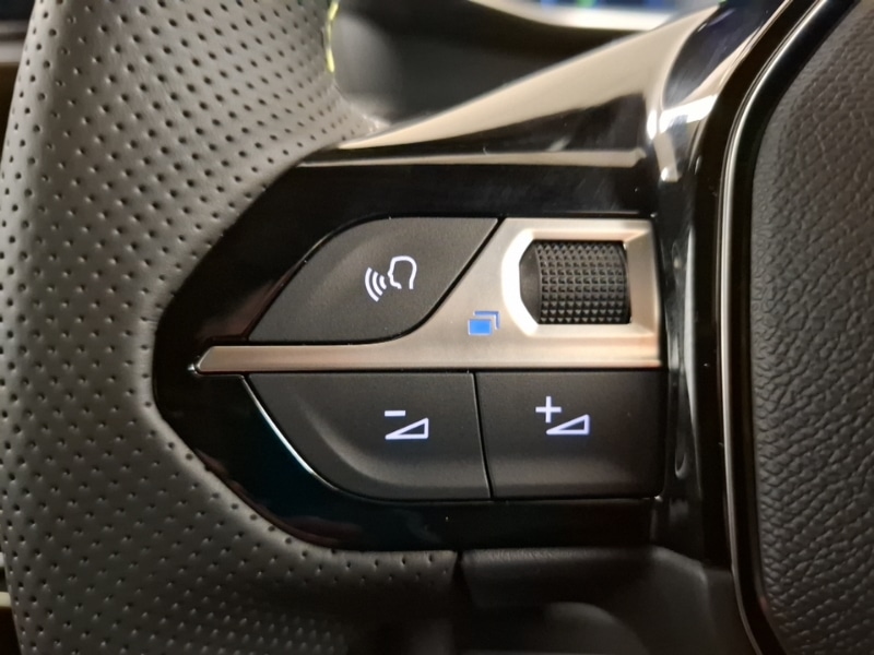 Used Peugeot 2008 2026 for sale - 77761515: Photo 14