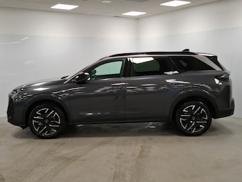 Used Peugeot 5008 2025 for sale - 76160460: Photo 4
