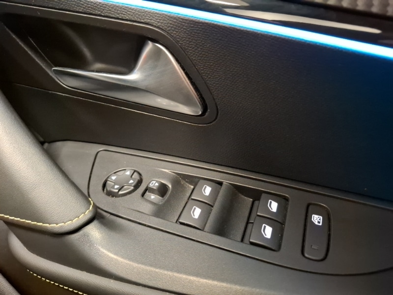 Used Peugeot 2008 2022 for sale - 77352883: Photo 12