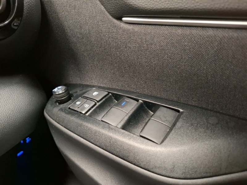 Used Toyota Yaris Cross 2022 for sale - 76928530: Photo 12