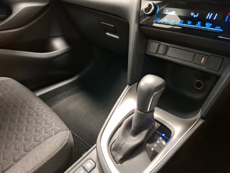 Used Toyota Yaris Cross 2022 for sale - 76928530: Photo 18