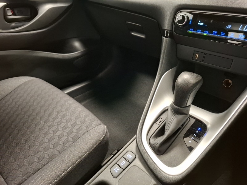 Used Toyota Yaris 2023 for sale - 77265652: Photo 18