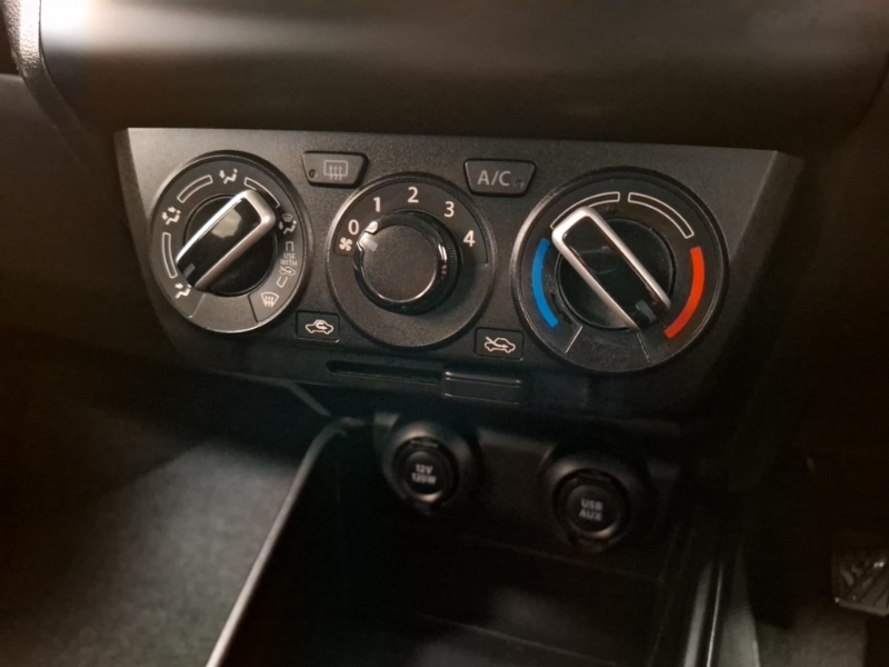 Used Suzuki Swift 2019 for sale - 76732033: Photo 17