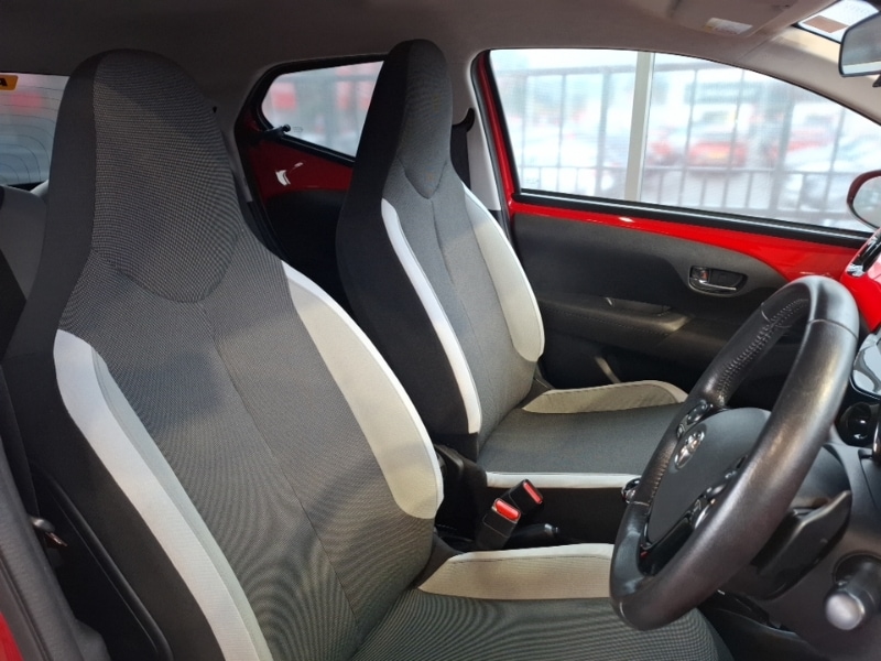 Used Toyota AYGO 2017 for sale - 77308047: Photo 5