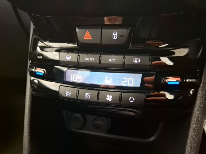 Used Peugeot 2008 2018 for sale - 77847127: Photo 17