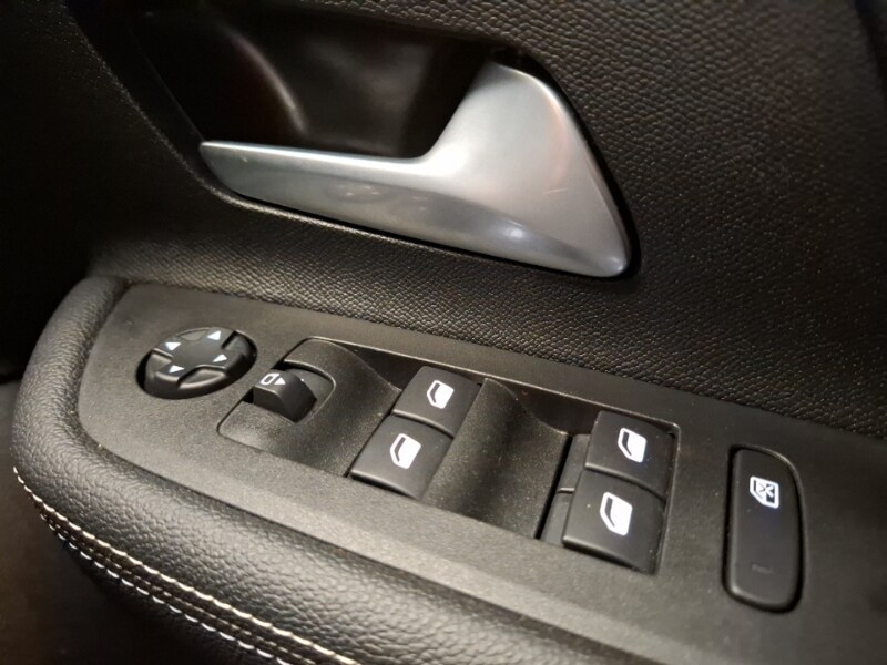 Used Vauxhall Mokka 2025 for sale - 78225344: Photo 12