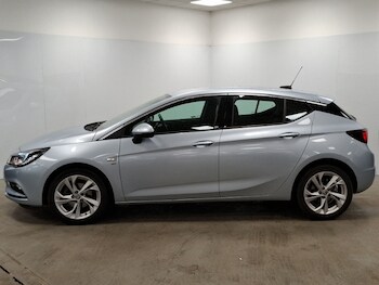 Used Vauxhall Astra 2018 for sale - 77682498: Photo