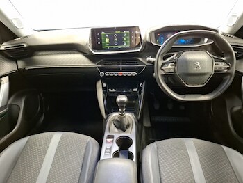 Used Peugeot 2008 2020 for sale - 77273130: Photo