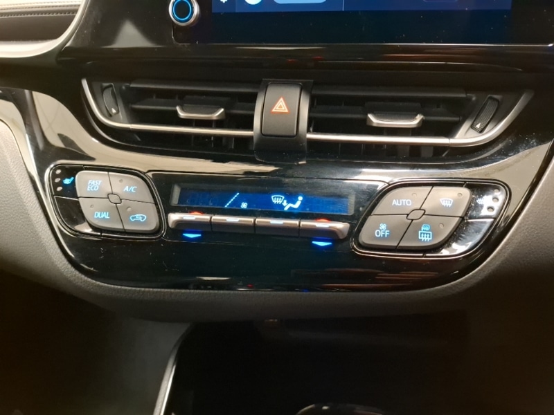 Used Toyota C-HR 2023 for sale - 77418649: Photo 17