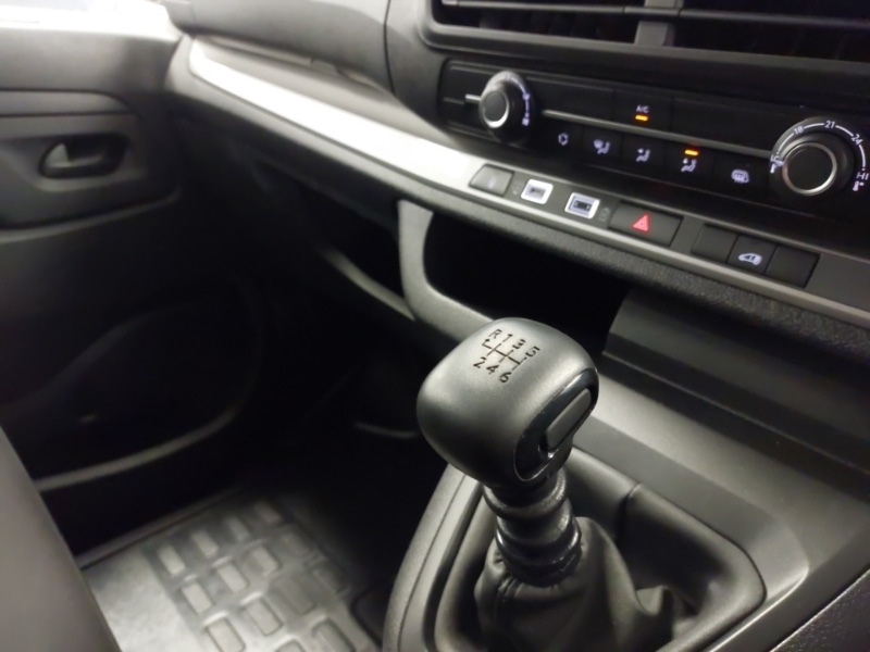 Used Peugeot Expert 2024 for sale - 76365549: Photo 18