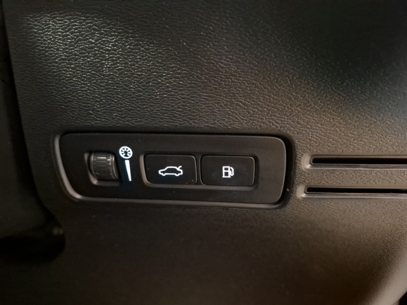 Used Volvo XC40 2022 for sale - 76566960: Photo 10