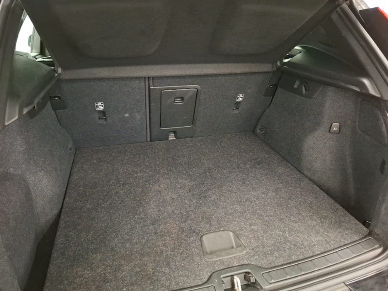 Used Volvo XC40 2022 for sale - 76566960: Photo 8