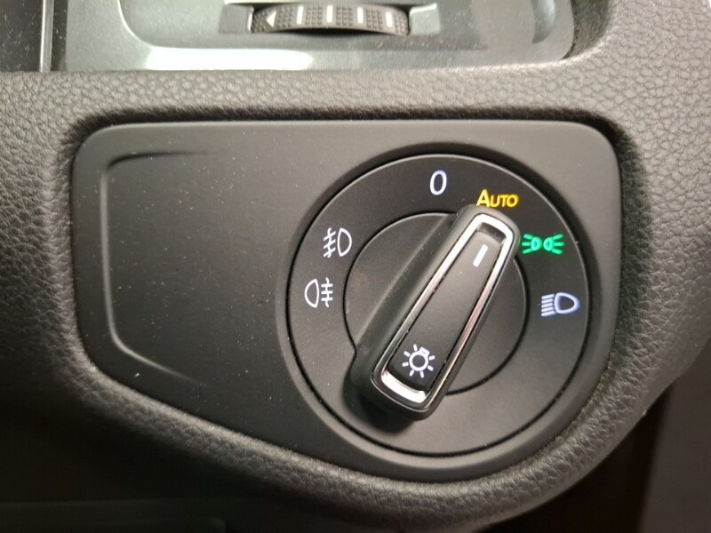 Used Volkswagen Golf 2019 for sale - 76651611: Photo 10