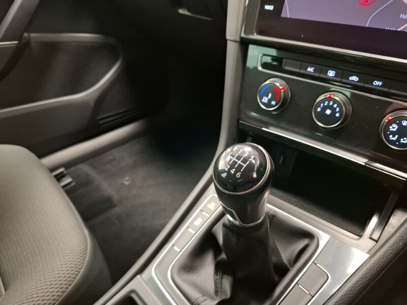 Used Volkswagen Golf 2019 for sale - 76651611: Photo 18