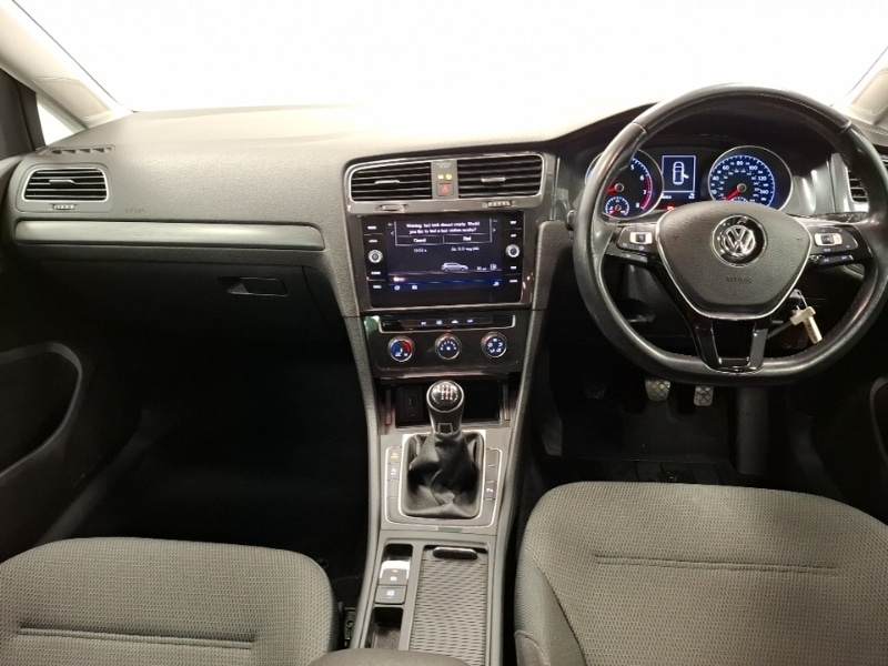 Used Volkswagen Golf 2019 for sale - 76651611: Photo 2