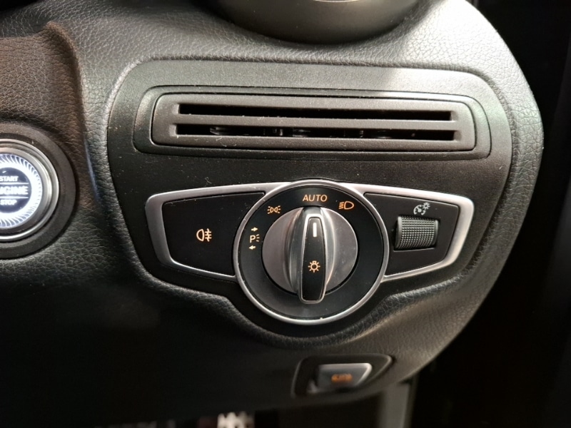 Used Mercedes-Benz GLC 2019 for sale - 76435334: Photo 10