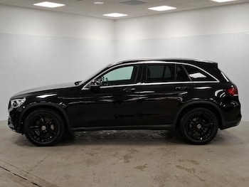 Used Mercedes-Benz GLC 2019 for sale - 76435334: Photo