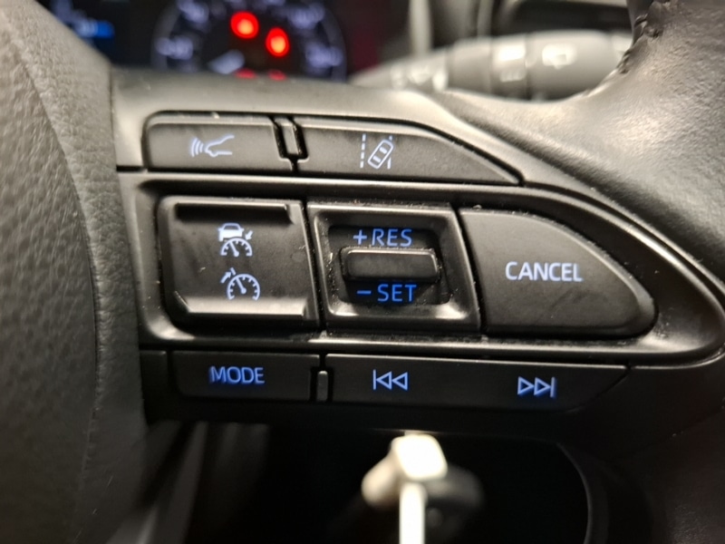 Used Toyota Yaris 2023 for sale - 76478514: Photo 13