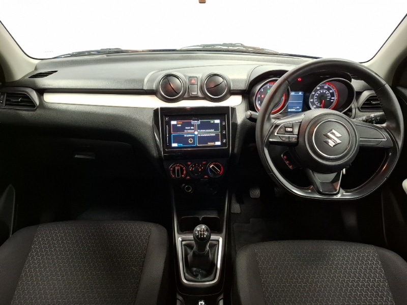 Used Suzuki Swift 2018 for sale - 76906959: Photo 2