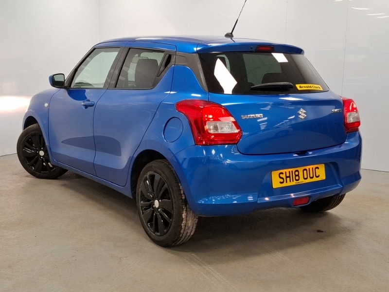 Used Suzuki Swift 2018 for sale - 76906959: Photo 3