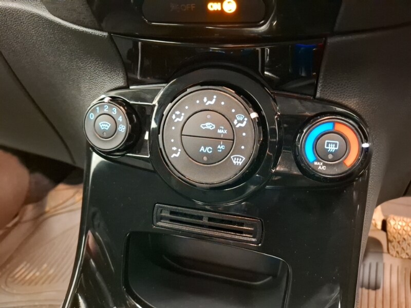 Used Ford Fiesta 2016 for sale - 77874434: Photo 17